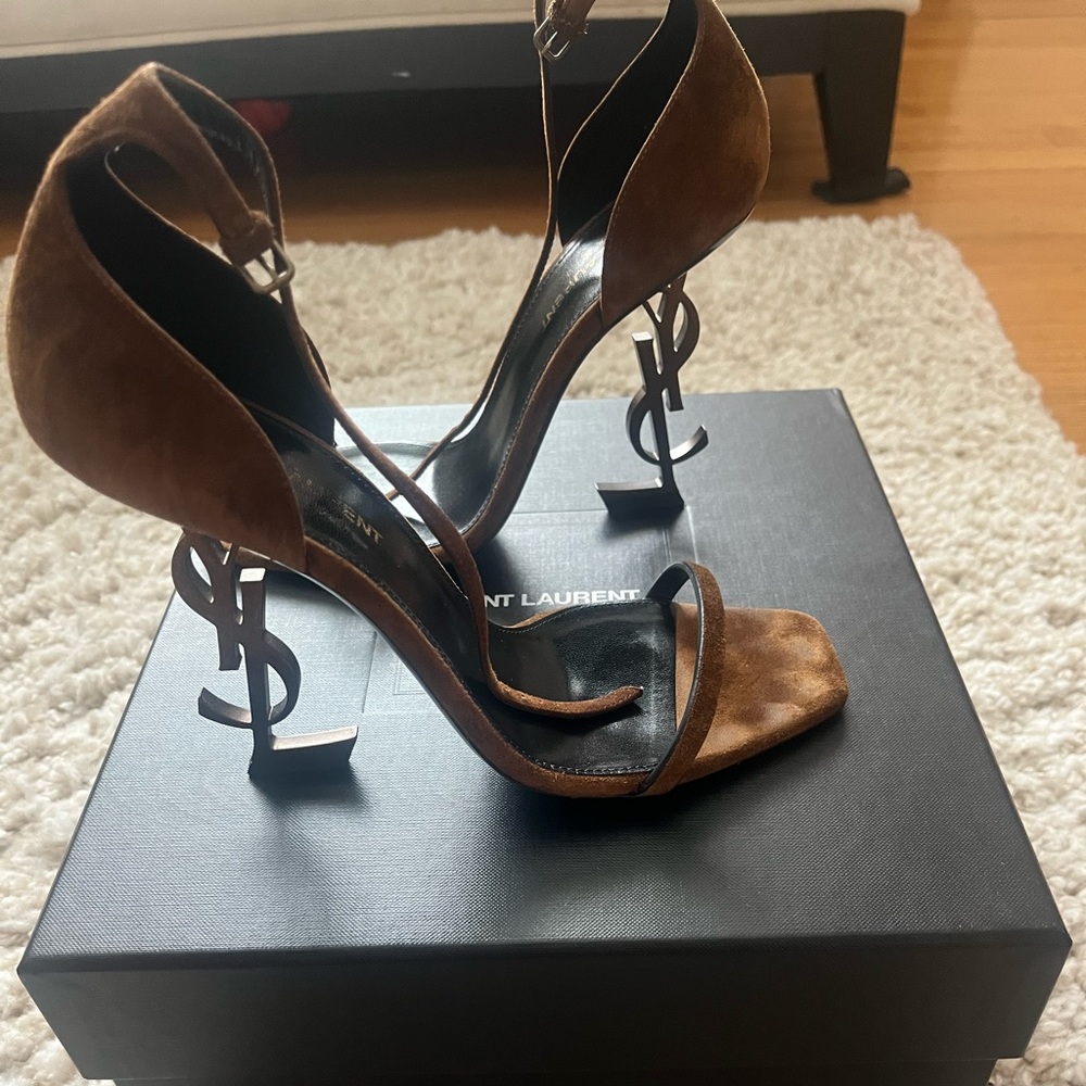 YSL OPYUM HEELS
